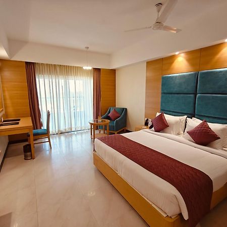 Mm Legacy - A Bergamont Hotel, Kanchipuram Buitenkant foto