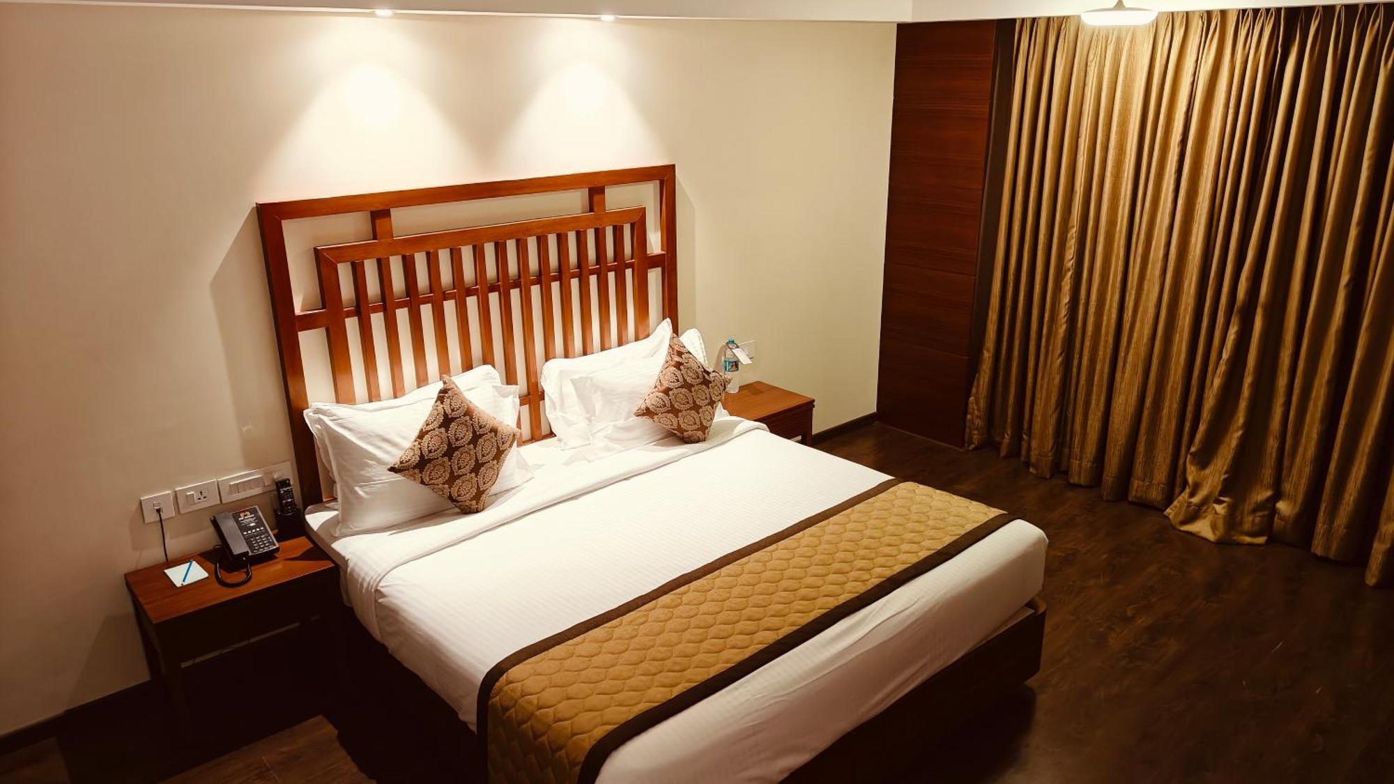 Mm Legacy - A Bergamont Hotel, Kanchipuram Buitenkant foto