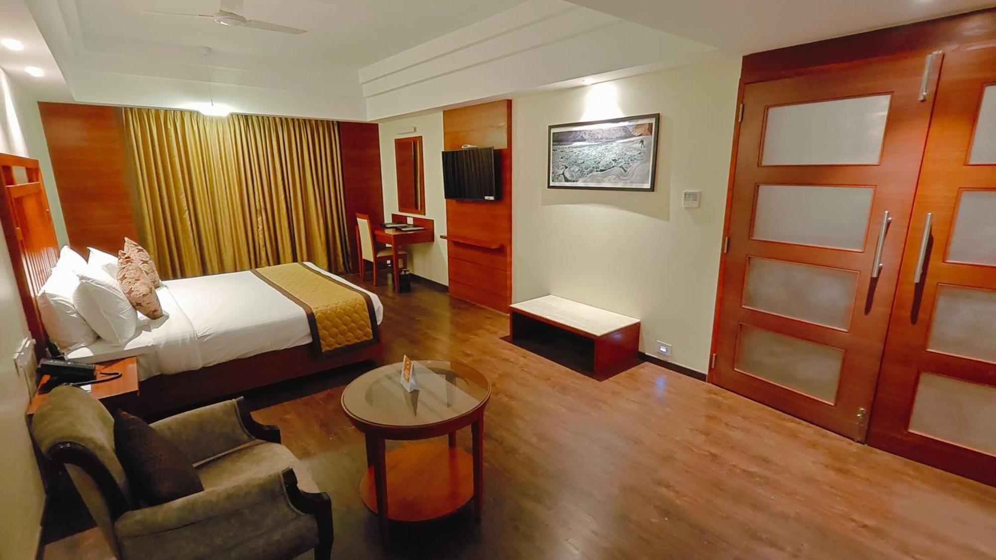 Mm Legacy - A Bergamont Hotel, Kanchipuram Buitenkant foto