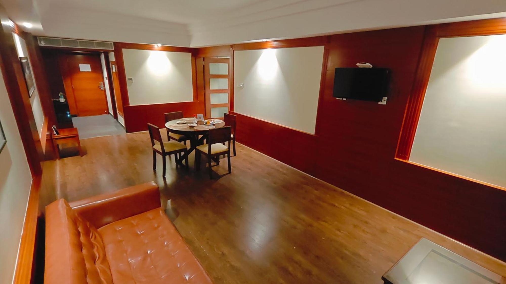 Mm Legacy - A Bergamont Hotel, Kanchipuram Buitenkant foto