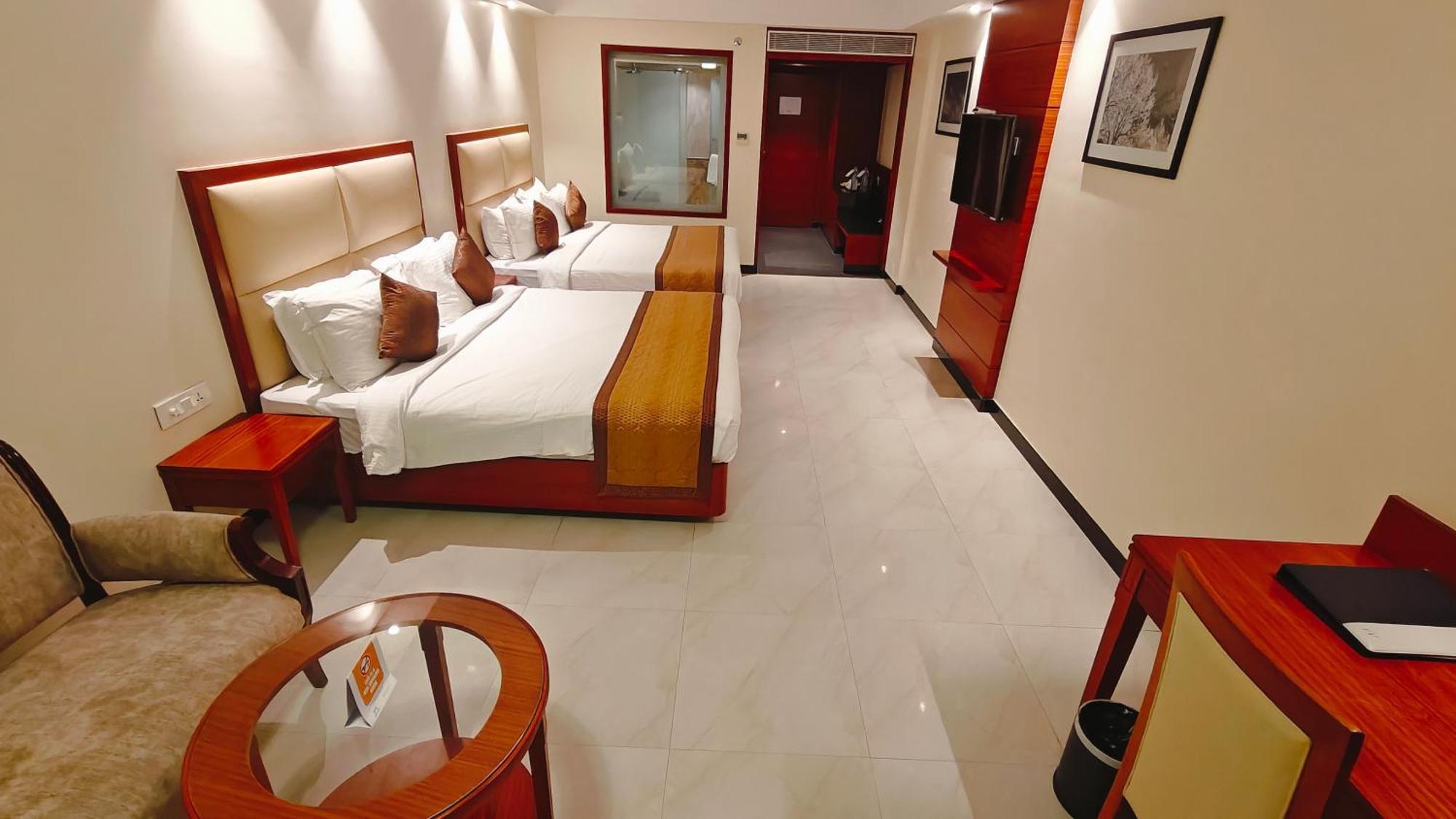 Mm Legacy - A Bergamont Hotel, Kanchipuram Buitenkant foto