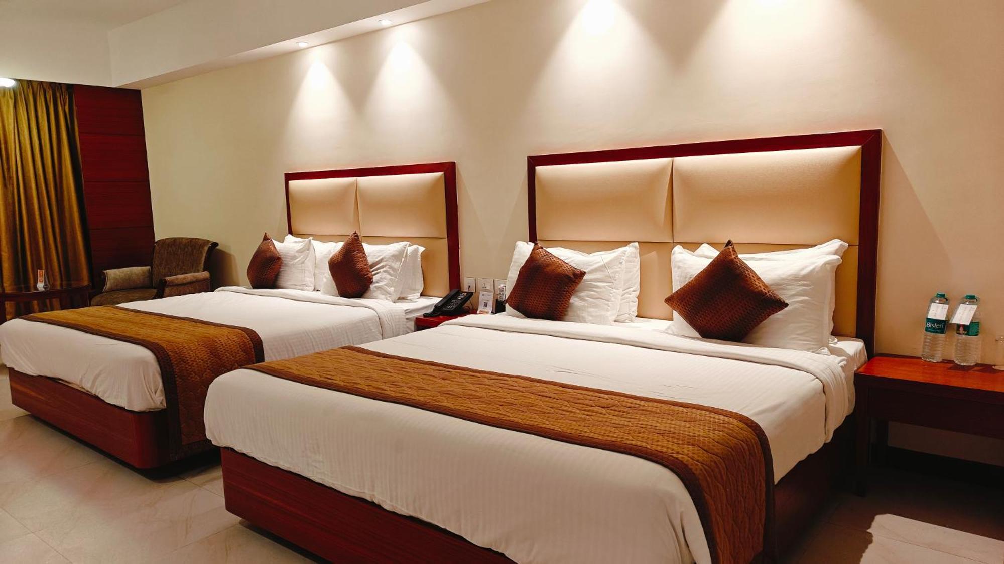 Mm Legacy - A Bergamont Hotel, Kanchipuram Buitenkant foto