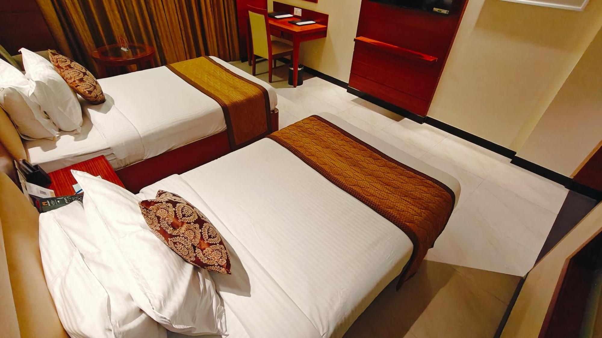 Mm Legacy - A Bergamont Hotel, Kanchipuram Buitenkant foto
