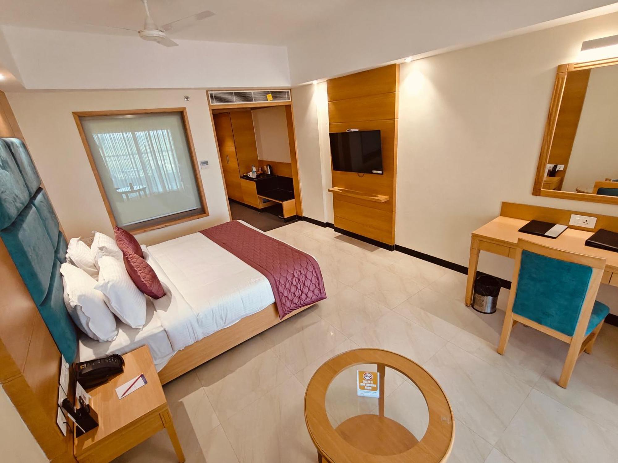 Mm Legacy - A Bergamont Hotel, Kanchipuram Buitenkant foto