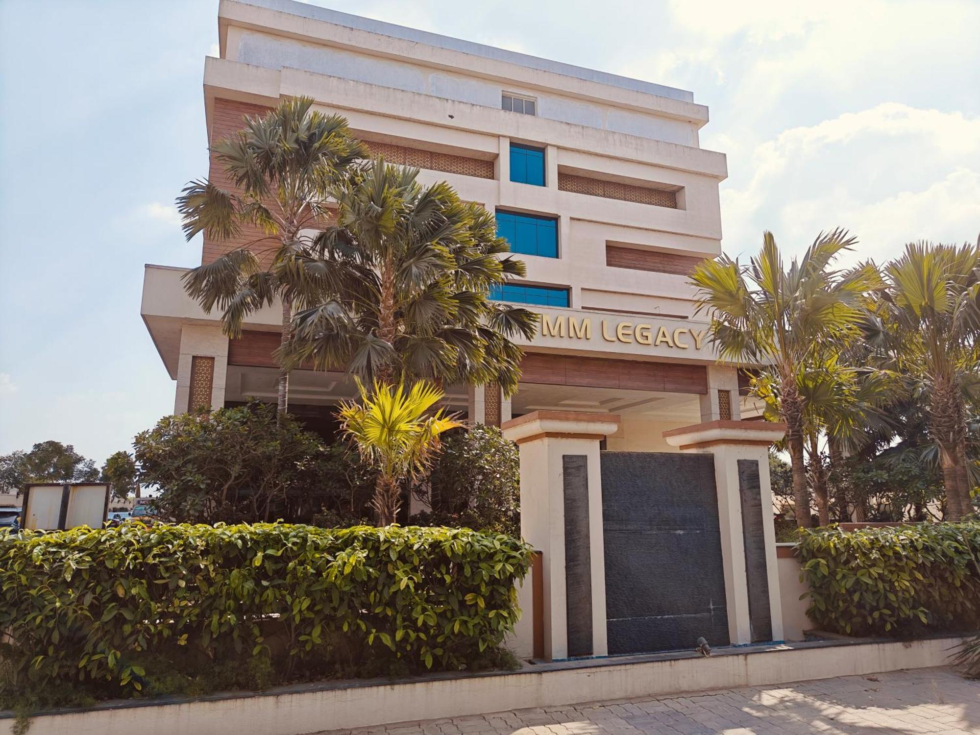 Mm Legacy - A Bergamont Hotel, Kanchipuram Buitenkant foto
